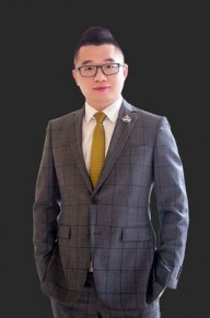 彭越明