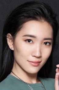 闫鹿杨