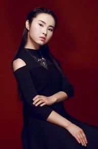 火婧楠
