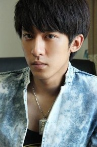 李柏谊